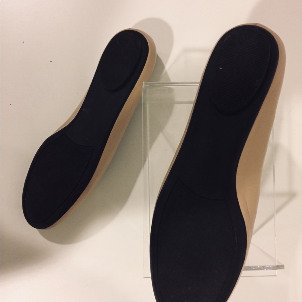 NIB Van Eli baby flats in nude Napa leather - Picture 4 of 8